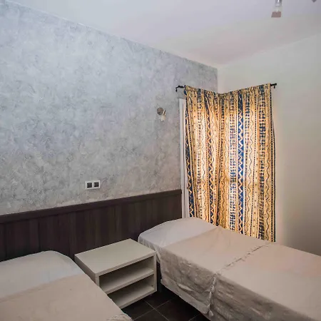 Yucca Park Aparthotel