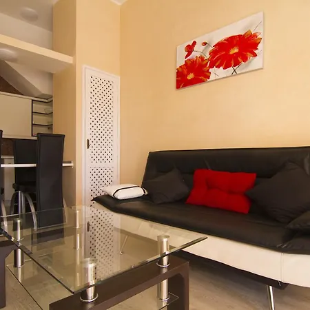 Yucca Park Aparthotel