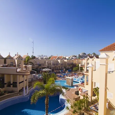 Yucca Park Costa Adeje (Tenerife)