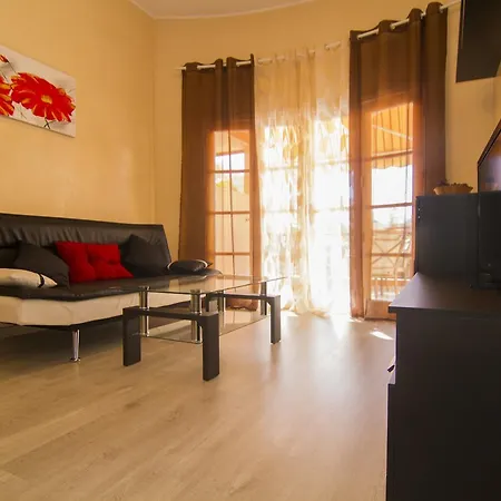Yucca Park Aparthotel 3*