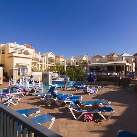 Aparthotel Yucca Park 3*