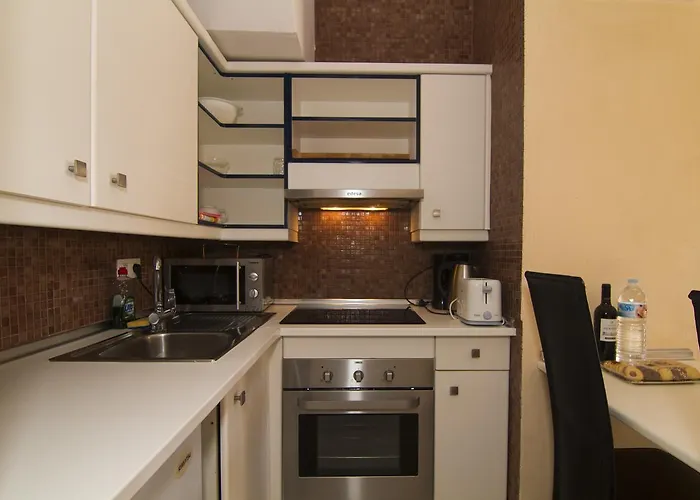 Yucca Park 3* أذيخي