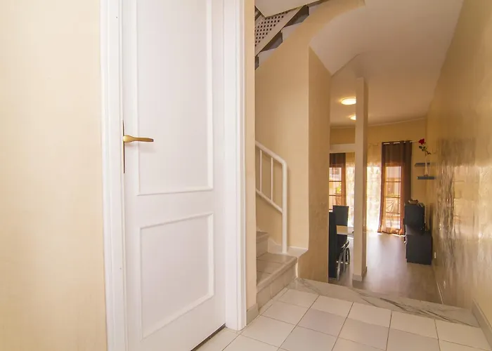 Hotel apartamentowy Yucca Park 3*