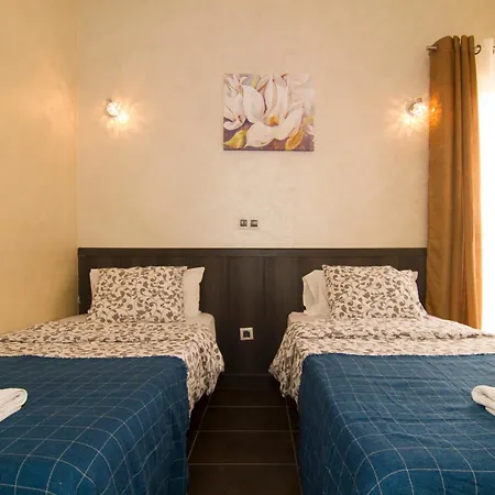 Yucca Park 3* 아데제