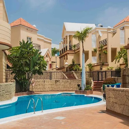 Yucca Park Costa Adeje