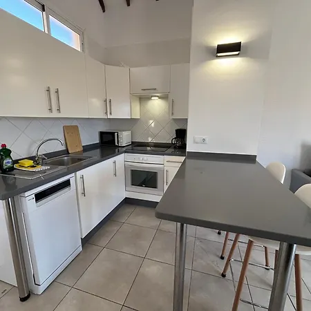 Yucca Park מלון דירות