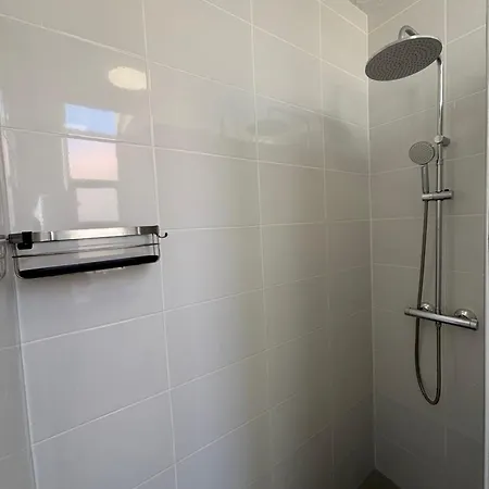 Yucca Park אדחה