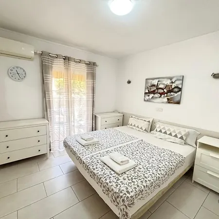 Aparthotel Yucca Park Costa Adeje (Tenerife)