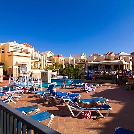 Aparthotel Yucca Park 3*