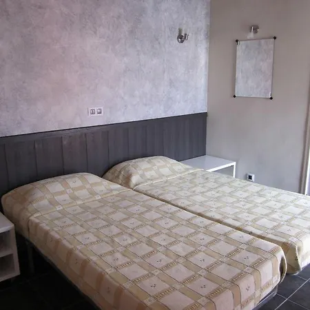 Lejlighedshotel Yucca Park 3*