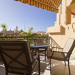 Yucca Park 3* أذيخي
