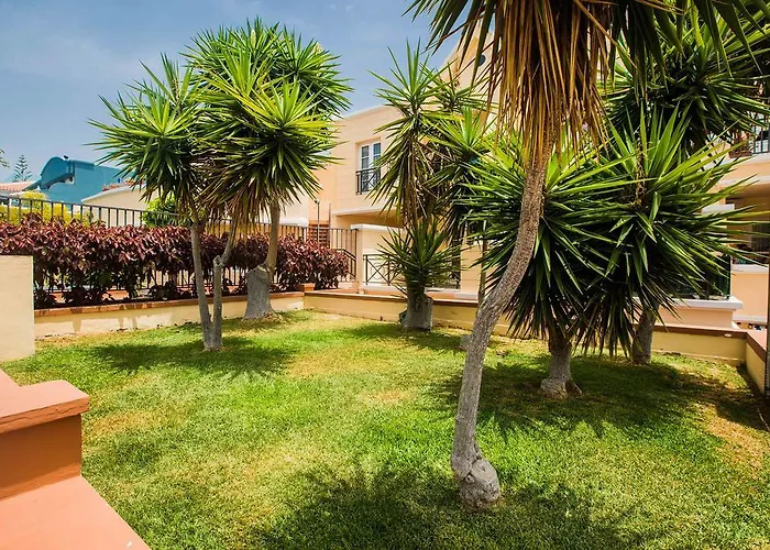 Ξενοδοχείο με διαμερίσματα Yucca Park 3*